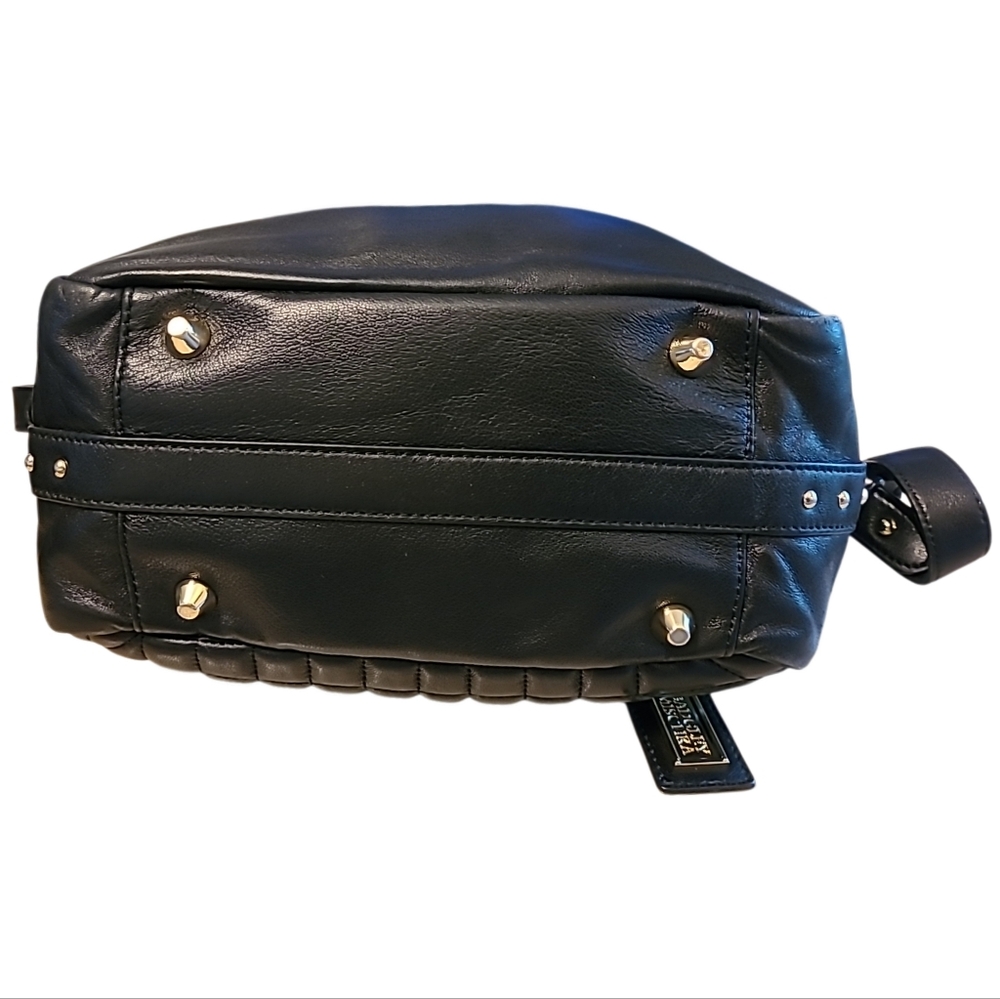 Badgley Mischka  Black Quilted Side Studs Leather Crossbody Bag. EUC!!! - Picture 6 of 9